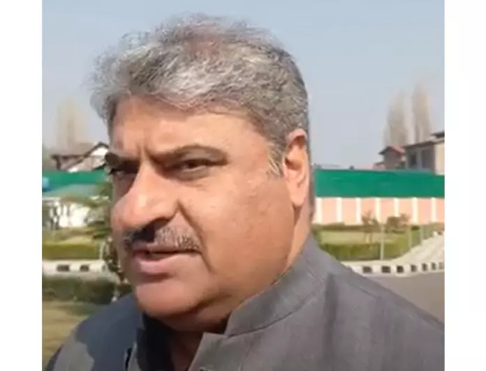 J&K में भूकंप का सबसे ज़्यादा खतरा होने के बावजूद सरकार के पास कोई प्लान नहीं है J&K में भूकंप का सबसे ज़्यादा खतरा होने के बावजूद सरकार के पास कोई प्लान नहीं है