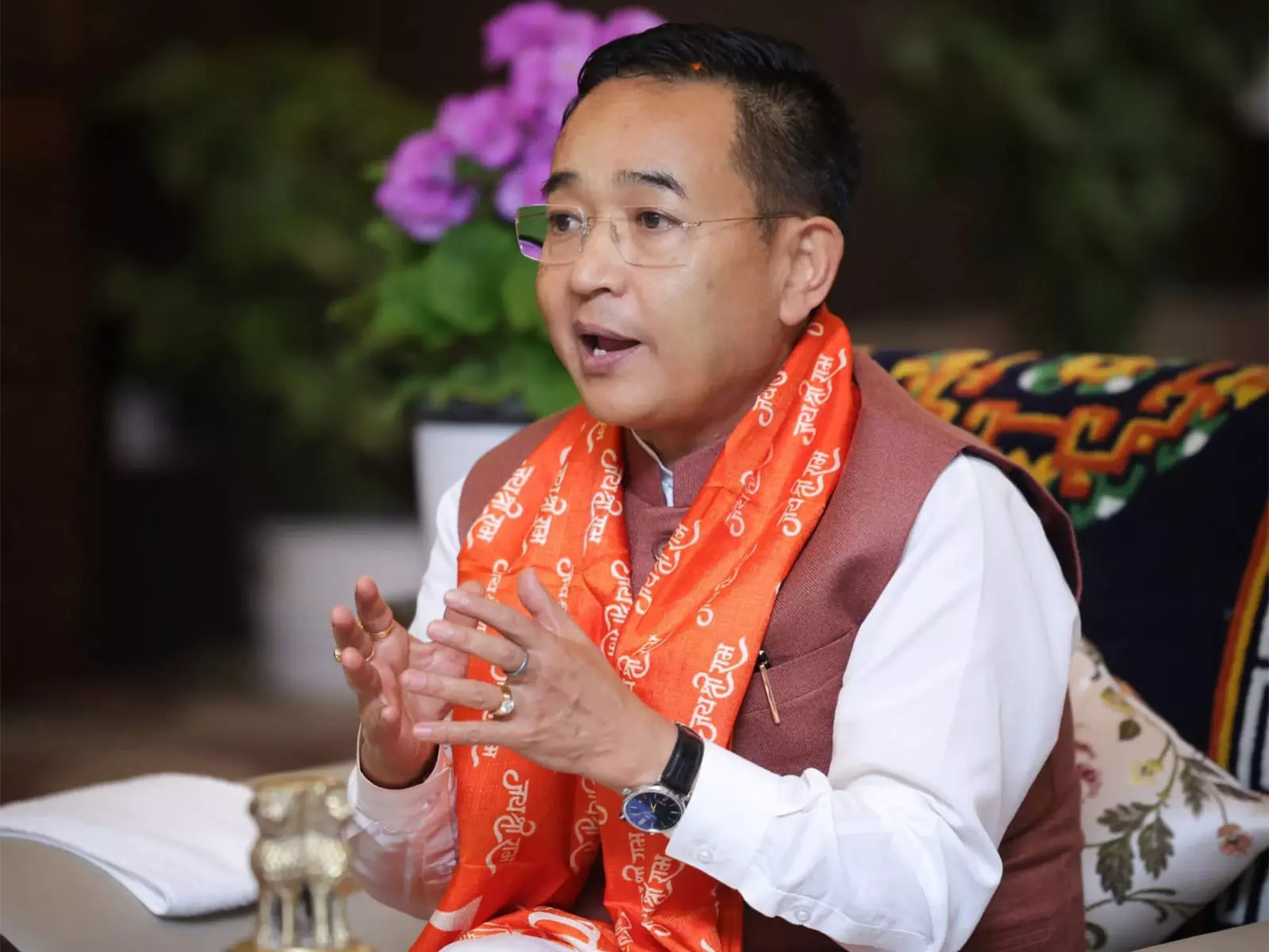 सिक्किम के CM ने गैस स्टॉक की स्थिति का आकलन करने के लिए हाई-लेवल मीटिंग की अध्यक्षता की सिक्किम के CM ने गैस स्टॉक की स्थिति का आकलन करने के लिए हाई-लेवल मीटिंग की अध्यक्षता की