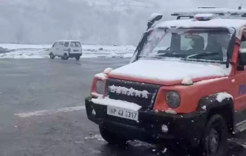 Himachal: बर्फबारी और बारिश जारी रहेगी, आज पांच जिलों के लिए येलो अलर्ट Himachal: बर्फबारी और बारिश जारी रहेगी, आज पांच जिलों के लिए येलो अलर्ट