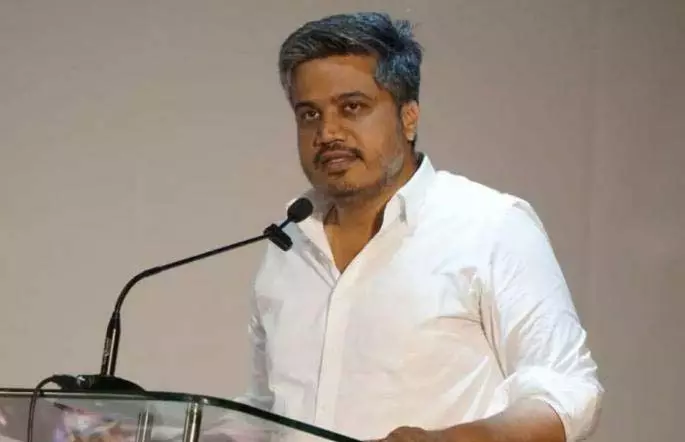 MLA रोहित पवार पर ₹5 करोड़ की NCP बंटवारे की साज़िश का आरोप MLA रोहित पवार पर ₹5 करोड़ की NCP बंटवारे की साज़िश का आरोप