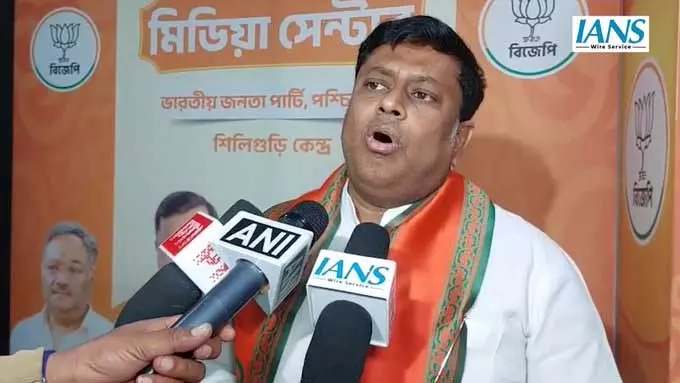 सिलिगुड़ी: केंद्रीय राज्य मंत्री सुकांत मजूमदार ने TMC के आरोपों को किया खारिज, कहा सिलिगुड़ी: केंद्रीय राज्य मंत्री सुकांत मजूमदार ने TMC के आरोपों को किया खारिज, कहा