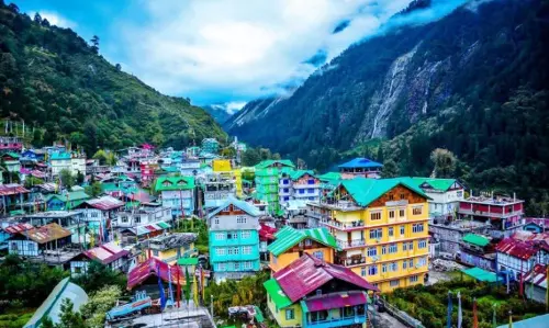 Centre ने Sikkim समेत आठ राज्यों को 15वें वित्त आयोग के तहत 2,461 करोड़ रुपये से अधिक की अनुदान राशि जारी की Centre ने Sikkim समेत आठ राज्यों को 15वें वित्त आयोग के तहत 2,461 करोड़ रुपये से अधिक की अनुदान राशि जारी की