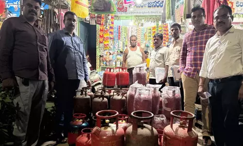 Telangana में अवैध LPG रिफिल स्टेशन का भंडाफोड़, 175 सिलेंडर जब्त