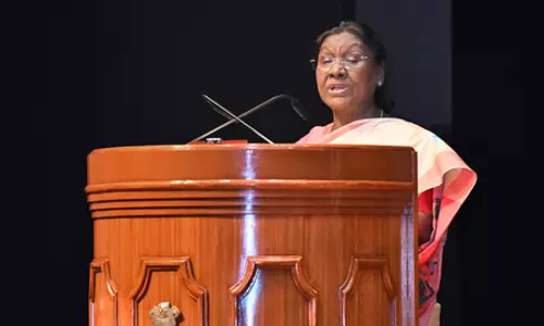 राष्ट्रपति द्रौपदी मुर्मु ने ओडिशा दिवस पर दी बधाई, कहा- राष्ट्र-निर्माण में ओडिशा का योगदान अतुलनीय राष्ट्रपति द्रौपदी मुर्मु ने ओडिशा दिवस पर दी बधाई, कहा- राष्ट्र-निर्माण में ओडिशा का योगदान अतुलनीय