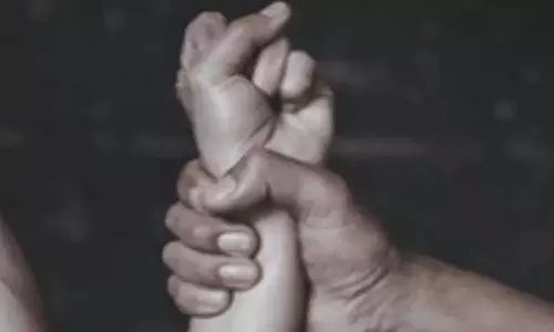 केजी की छात्रा के साथ दुष्कर्म का प्रयास, स्कूल के बाथरूम में बनाया निशाना