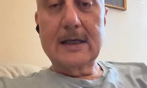 फिल्मों को प्रोपेगेंडा बताना गलत, शो का हाउसफुल होना दर्शकों की पसंद का सबूत : अनुपम खेर