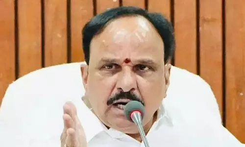 Karnataka : मंत्री डी सुधाकर की तबीयत बिगड़ी, इंटेंसिव केयर यूनिट में इलाज जारी Karnataka : मंत्री डी सुधाकर की तबीयत बिगड़ी, इंटेंसिव केयर यूनिट में इलाज जारी
