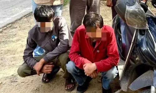 Nahan: नाहन में 6.68 ग्राम चिट्टा बरामद, दो युवक गिरफ्तार Nahan: नाहन में 6.68 ग्राम चिट्टा बरामद, दो युवक गिरफ्तार