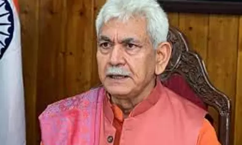 Jammu: उपराज्यपाल सिन्हा का बड़ा फैसला, पांच निरीक्षकों को मिला प्रमोशन Jammu: उपराज्यपाल सिन्हा का बड़ा फैसला, पांच निरीक्षकों को मिला प्रमोशन