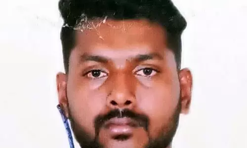 Karnataka : फर्जी आधार कार्ड बनाने के आरोप में दो लोगों के खिलाफ मामला दर्ज Karnataka : फर्जी आधार कार्ड बनाने के आरोप में दो लोगों के खिलाफ मामला दर्ज
