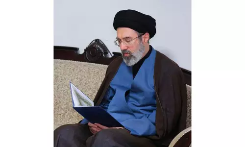 पश्चिम एशिया संघर्ष के बीच हिज़्बुल्लाह को निरंतर समर्थन का Khamenei ने किया वादा: ईरानी सरकारी मीडिया
