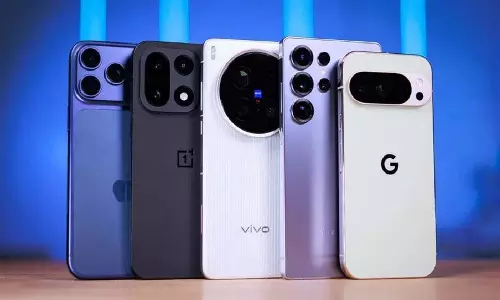अप्रैल 2026 में आने वाले Smartphone वनप्लस रियलमी वीवो आइकू सभी लॉन्च हो रहे अप्रैल 2026 में आने वाले Smartphone वनप्लस रियलमी वीवो आइकू सभी लॉन्च हो रहे