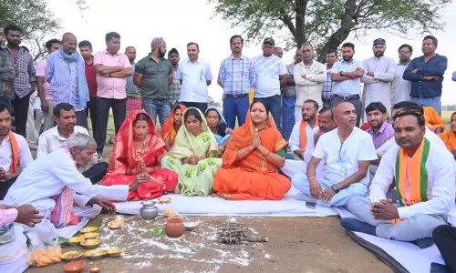 मंत्री लक्ष्मी राजवाड़े ने 3.80 करोड़ की सड़क निर्माण कार्य का किया शुभारंभ
