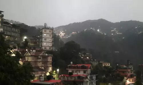 Shimla: हिमाचल में मौसम का बिगड़ता मिजाज, 5 दिन तक चेतावनी जारी Shimla: हिमाचल में मौसम का बिगड़ता मिजाज, 5 दिन तक चेतावनी जारी
