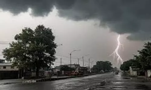 Shimla: हिमाचल के कई जिलों में भारी बारिश की चेतावनी Shimla: हिमाचल के कई जिलों में भारी बारिश की चेतावनी