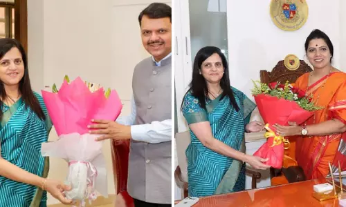 CM ,रितु तावड़े ने अश्विनी भिंडे को मुंबई की पहली महिला म्युनिसिपल कमिश्नर बनने पर बधाई दी CM ,रितु तावड़े ने अश्विनी भिंडे को मुंबई की पहली महिला म्युनिसिपल कमिश्नर बनने पर बधाई दी