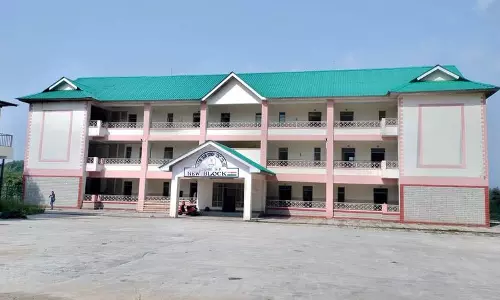Mandi University ने नूरपुर आर्य कॉलेज में एग्जाम सेंटर बनाया, स्टूडेंट्स को 100 km का सफर करना पड़ा