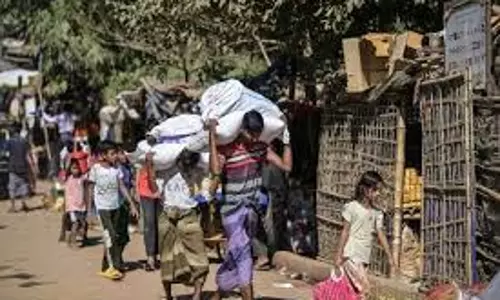 Rohingya राशन कटौती से बढ़ा संकट Rohingya राशन कटौती से बढ़ा संकट