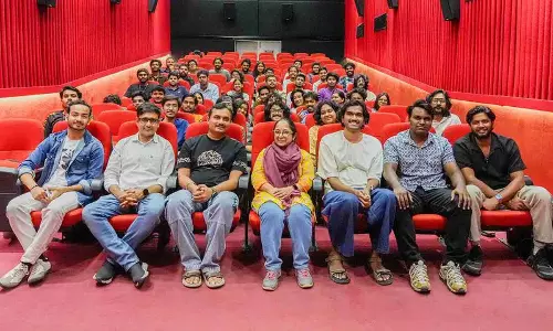 ACFM ने एडिटर रवि तेजा गिरिजाला के साथ मास्टरक्लास होस्ट किया ACFM ने एडिटर रवि तेजा गिरिजाला के साथ मास्टरक्लास होस्ट किया