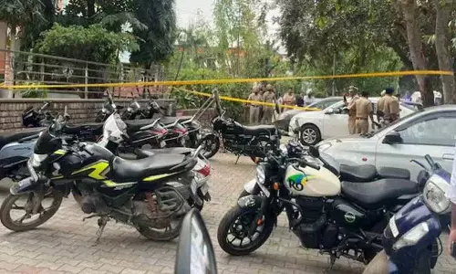 Chandigarh में पंजाब भाजपा कार्यालय के बाहर धमाका, पुलिस विस्फोट के कारणों की जांच कर रही