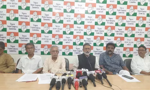 Ashish Kumar Saha ने टीटीएएडीसी चुनाव में वोट की अपील की Ashish Kumar Saha ने टीटीएएडीसी चुनाव में वोट की अपील की