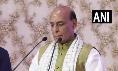 रक्षा मंत्री राजनाथ सिंह का केरल में चुनावी हमला: LDF और UDF पर भ्रष्टाचार का आरोप रक्षा मंत्री राजनाथ सिंह का केरल में चुनावी हमला: LDF और UDF पर भ्रष्टाचार का आरोप