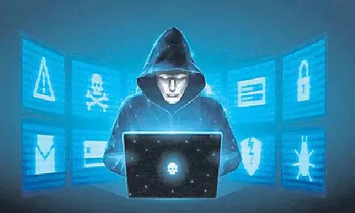 Fake app से जज को ठगा, ₹93,000 गंवाए; पुलिस जांच कर रही