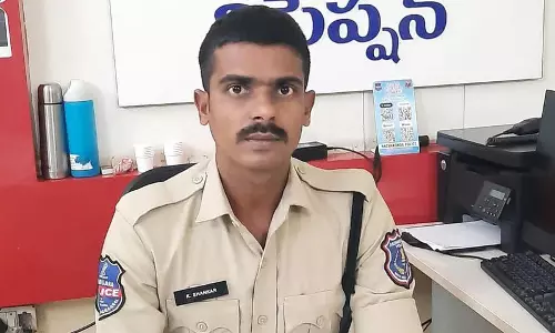 Bhongir Police  कांस्टेबल कंबाला शंकर के अंग दान से तीन मरीज़ों को जीवनदान