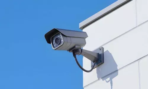 भारत में 1 अप्रैल से सिर्फ़ मेड-इन-इंडिया CCTV की बिक्री ज़रूरी भारत में 1 अप्रैल से सिर्फ़ मेड-इन-इंडिया CCTV की बिक्री ज़रूरी
