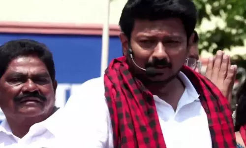 Udhayanidhi Stalin ने तमिलनाडु विधानसभा चुनावों से पहले ₹8,000 के घरेलू कूपन की घोषणा की Udhayanidhi Stalin ने तमिलनाडु विधानसभा चुनावों से पहले ₹8,000 के घरेलू कूपन की घोषणा की