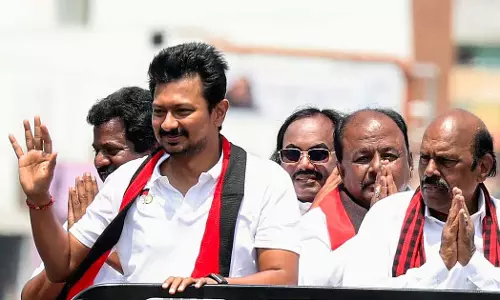 TN के डिप्टी सीएम ने ₹8,000 के वेलफेयर कूपन की घोषणा की