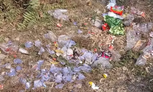 East Khasi Hills : NH-40 के 16 किमी हिस्से पर कचरा फेंकने पर रोक East Khasi Hills : NH-40 के 16 किमी हिस्से पर कचरा फेंकने पर रोक