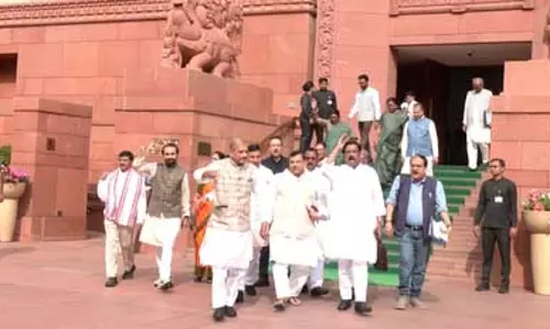 सीएपीएफ विधेयक को लेकर विपक्ष ने राज्यसभा से किया वॉकआउट