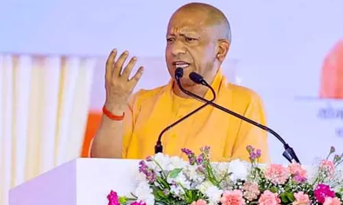 निर्माण कार्यों में लाएं तेजी, गुणवत्ता का रखें पूरा ध्यान: मुख्यमंत्री योगी निर्माण कार्यों में लाएं तेजी, गुणवत्ता का रखें पूरा ध्यान: मुख्यमंत्री योगी