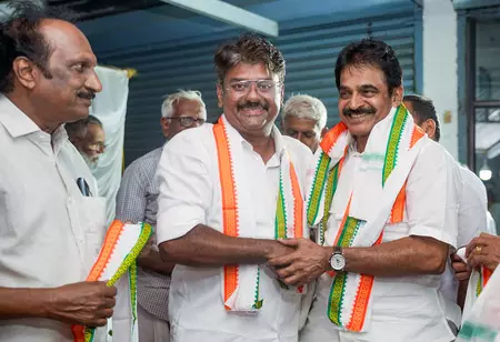 केरल कांग्रेस सांसदों को एफसीआरए बिल को रोकने के लिए दिल्ली पहुंचने का निर्देश केरल कांग्रेस सांसदों को एफसीआरए बिल को रोकने के लिए दिल्ली पहुंचने का निर्देश