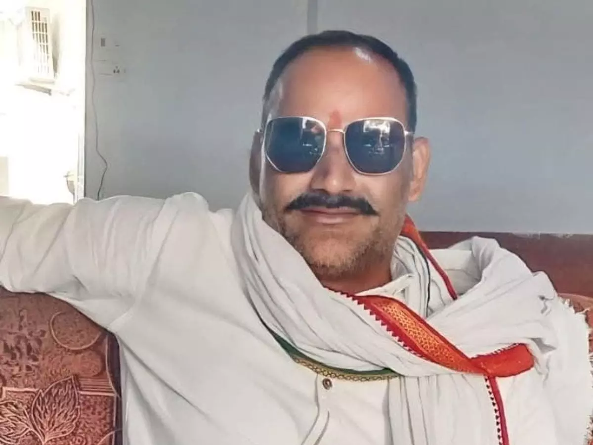 Farrukhabad: पूर्व विधायक के घर विस्फोट में घायल पूर्व प्रधान का इलाज के दौरान निधन Farrukhabad: पूर्व विधायक के घर विस्फोट में घायल पूर्व प्रधान का इलाज के दौरान निधन