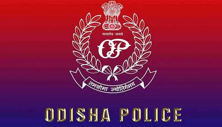 राष्ट्रपति ने Odisha Police के 91वें स्थापना दिवस पर पुलिस कलर अवार्ड को मंजूरी दी राष्ट्रपति ने Odisha Police के 91वें स्थापना दिवस पर पुलिस कलर अवार्ड को मंजूरी दी