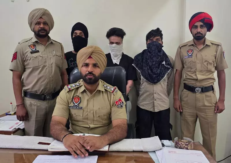 Doraha police ने ड्रग केस में 4 संदिग्धों को पकड़ा Doraha police ने ड्रग केस में 4 संदिग्धों को पकड़ा