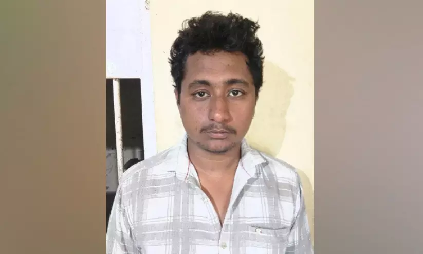 Kerala : ड्रग तस्करी मामले में संदिग्ध को हिरासत में भेजा गया Kerala : ड्रग तस्करी मामले में संदिग्ध को हिरासत में भेजा गया
