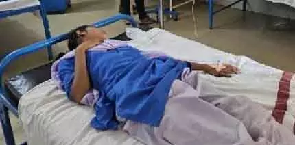 Mayurbhanj में 14 स्कूली छात्राएं बीमार पड़ गईं Mayurbhanj में 14 स्कूली छात्राएं बीमार पड़ गईं