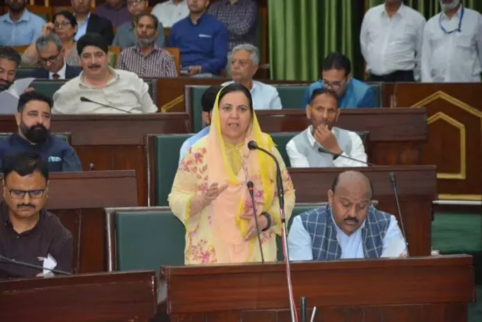 सरकार J&K के एजुकेशनल इकोसिस्टम को बढ़ावा देने की कोशिश कर रही है: Sakina सरकार J&K के एजुकेशनल इकोसिस्टम को बढ़ावा देने की कोशिश कर रही है: Sakina