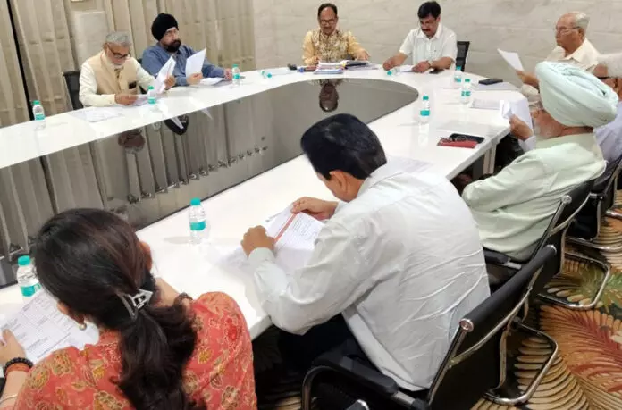 JAMMU: होम फॉर एज्ड एंड इन्फर्म की एग्जीक्यूटिव कमिटी की मीटिंग हुई JAMMU: होम फॉर एज्ड एंड इन्फर्म की एग्जीक्यूटिव कमिटी की मीटिंग हुई