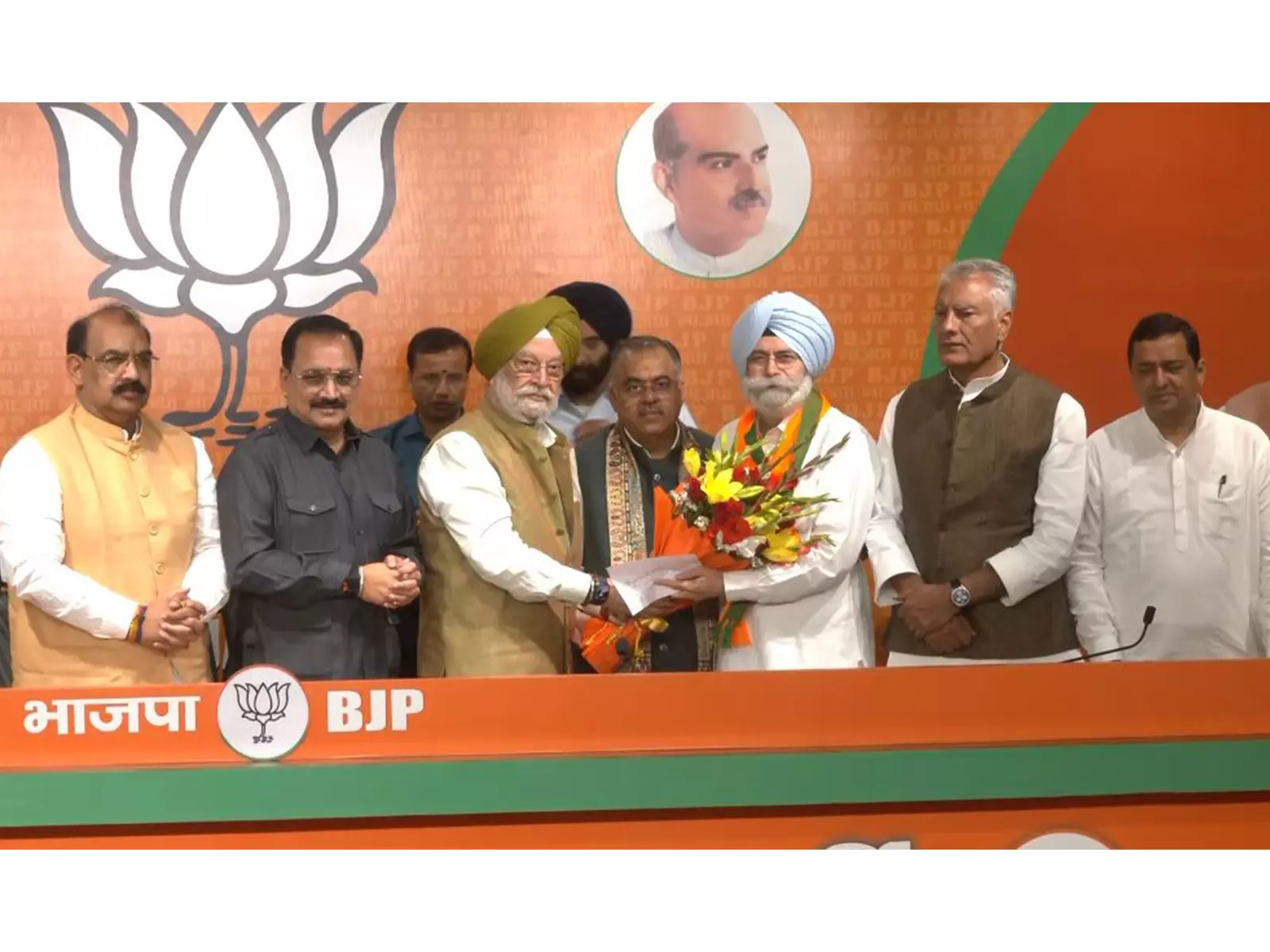 वरिष्ठ अधिवक्ता HS फूलका औपचारिक रूप से भारतीय जनता पार्टी में शामिल वरिष्ठ अधिवक्ता HS फूलका औपचारिक रूप से भारतीय जनता पार्टी में शामिल