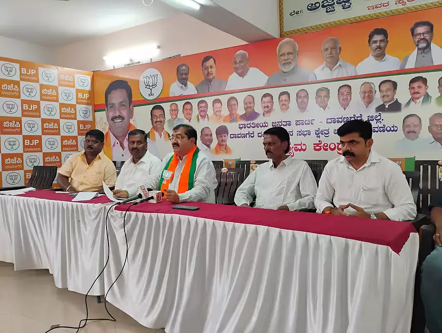 सत्ता में बैठे लोगों को मेडिकल कॉलेज बनाने में कोई दिलचस्पी नहीं है: BP Harish सत्ता में बैठे लोगों को मेडिकल कॉलेज बनाने में कोई दिलचस्पी नहीं है: BP Harish