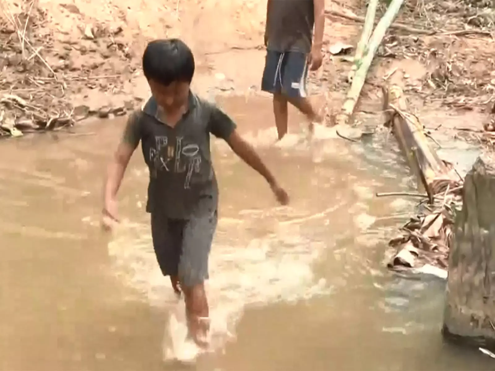 Assam में सोइताई नदी पर नया पुल बनाने का वादा Assam में सोइताई नदी पर नया पुल बनाने का वादा