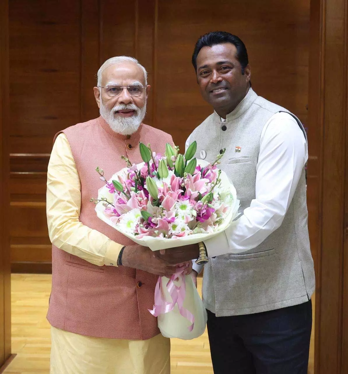 भारत के लिए खेल और राष्ट्र निर्माण, लैंडर पेस के साथ महत्वपूर्ण बैठक भारत के लिए खेल और राष्ट्र निर्माण, लैंडर पेस के साथ महत्वपूर्ण बैठक