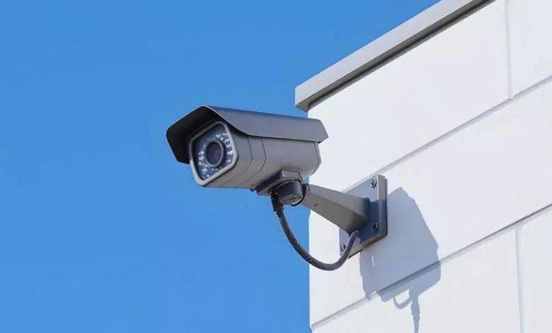 भारत में 1 अप्रैल से सिर्फ़ मेड-इन-इंडिया CCTV की बिक्री ज़रूरी भारत में 1 अप्रैल से सिर्फ़ मेड-इन-इंडिया CCTV की बिक्री ज़रूरी