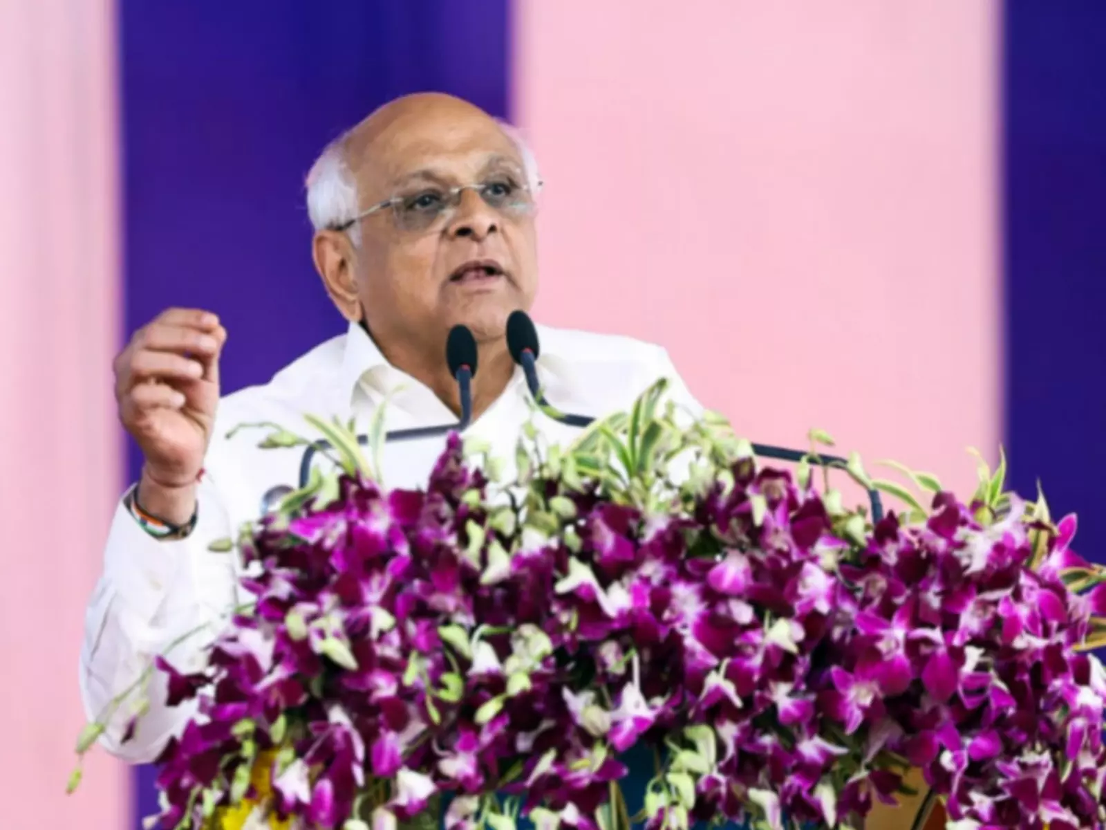 गुजरात के CM भूपेन्द्र पटेल ने देवका विद्यापीठ में गर्ल्स हॉस्टल, भोजनालय भवन का किया उद्घाटन गुजरात के CM भूपेन्द्र पटेल ने देवका विद्यापीठ में गर्ल्स हॉस्टल, भोजनालय भवन का किया उद्घाटन