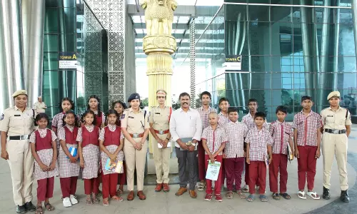 Hyderabad Police ने छात्रों को विभाग के बारे में जानकारी देने के लिए ‘ए डे विद सीपी’ शुरू किया Hyderabad Police ने छात्रों को विभाग के बारे में जानकारी देने के लिए ‘ए डे विद सीपी’ शुरू किया