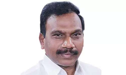 गबन मामले में दस्तावेज मांगने वाली DMK MP की याचिका पर CBI को जवाब देने का आदेश गबन मामले में दस्तावेज मांगने वाली DMK MP की याचिका पर CBI को जवाब देने का आदेश